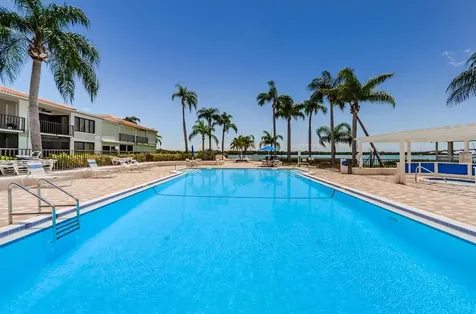 6273 Bahia Del Mar Boulevard St Petersburg FL 33715