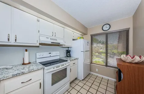 6273 Bahia Del Mar Boulevard St Petersburg FL 33715