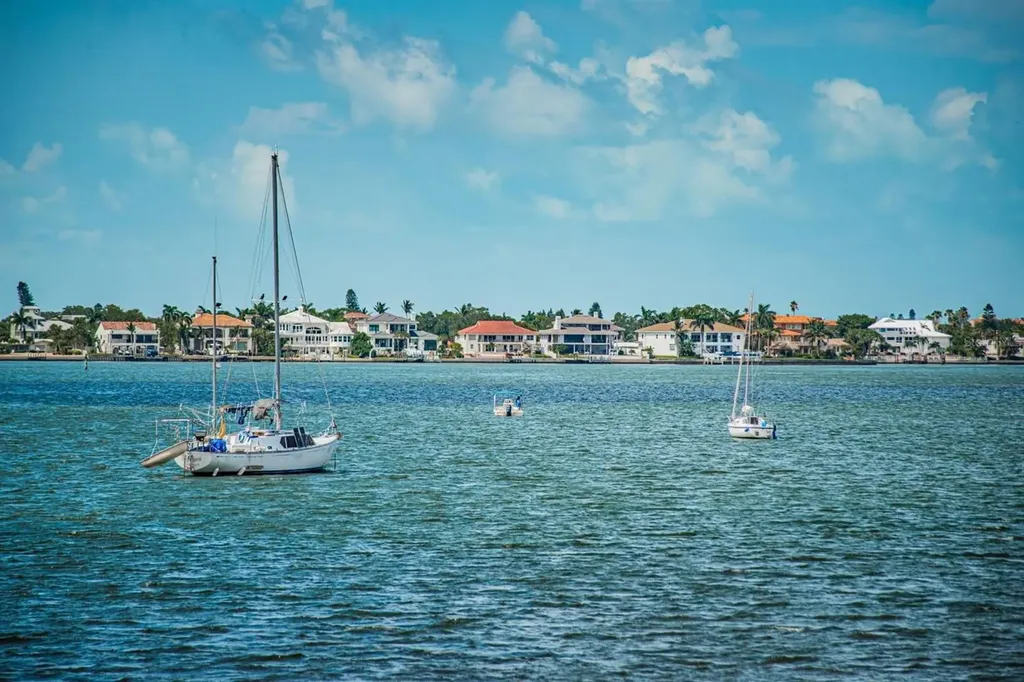 6365 Bahia Del Mar Boulevard St Petersburg FL 33715