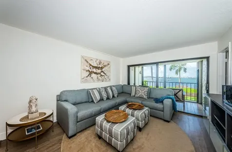 6365 Bahia Del Mar Boulevard St Petersburg FL 33715