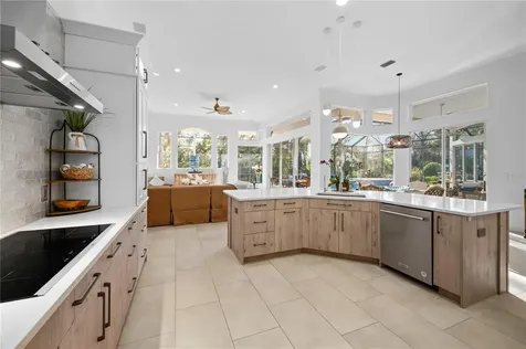 10147 Cherry Hills Avenue Circle Bradenton FL 34202