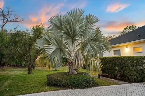 10147 Cherry Hills Avenue Circle Bradenton FL 34202