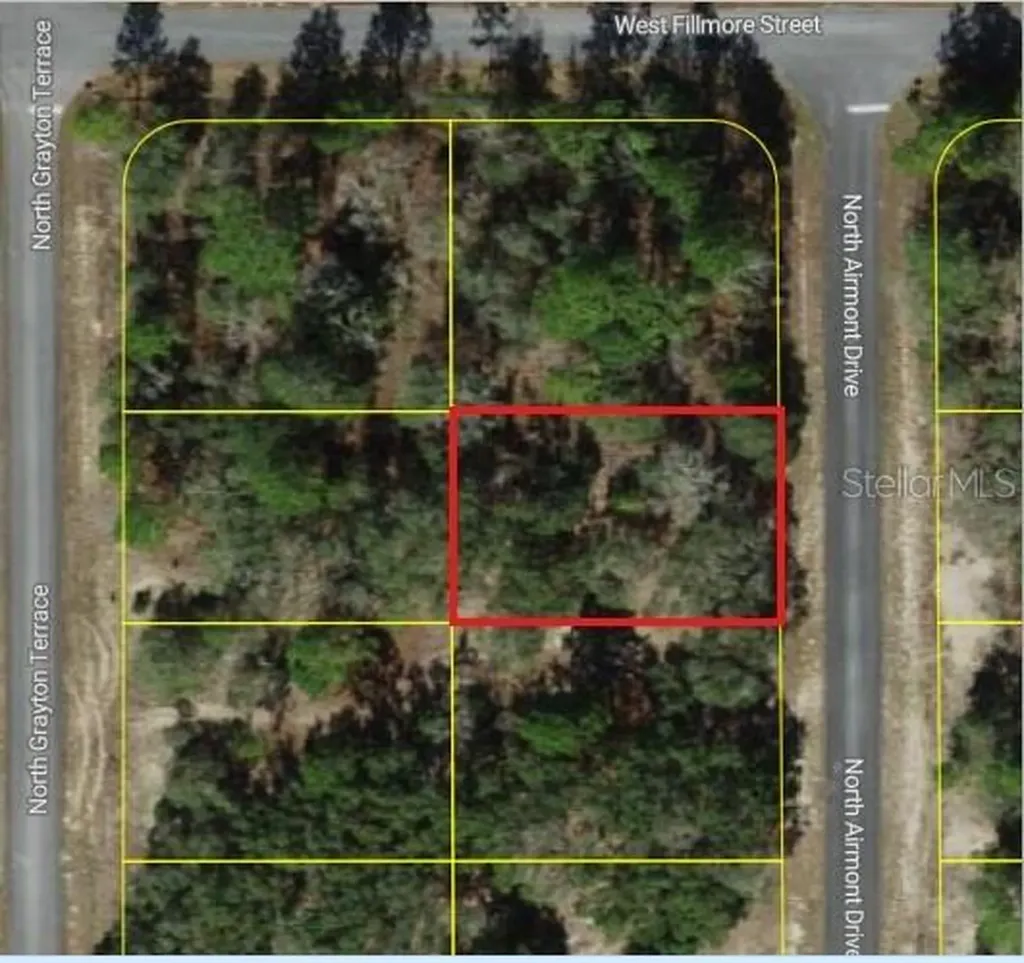 6692 N Airmont Drive Dunnellon FL 34433