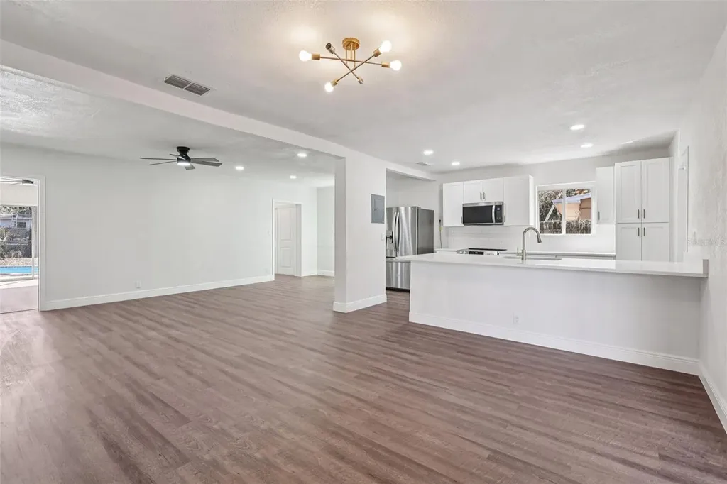 6709 Hill Top Road Orlando FL 32810