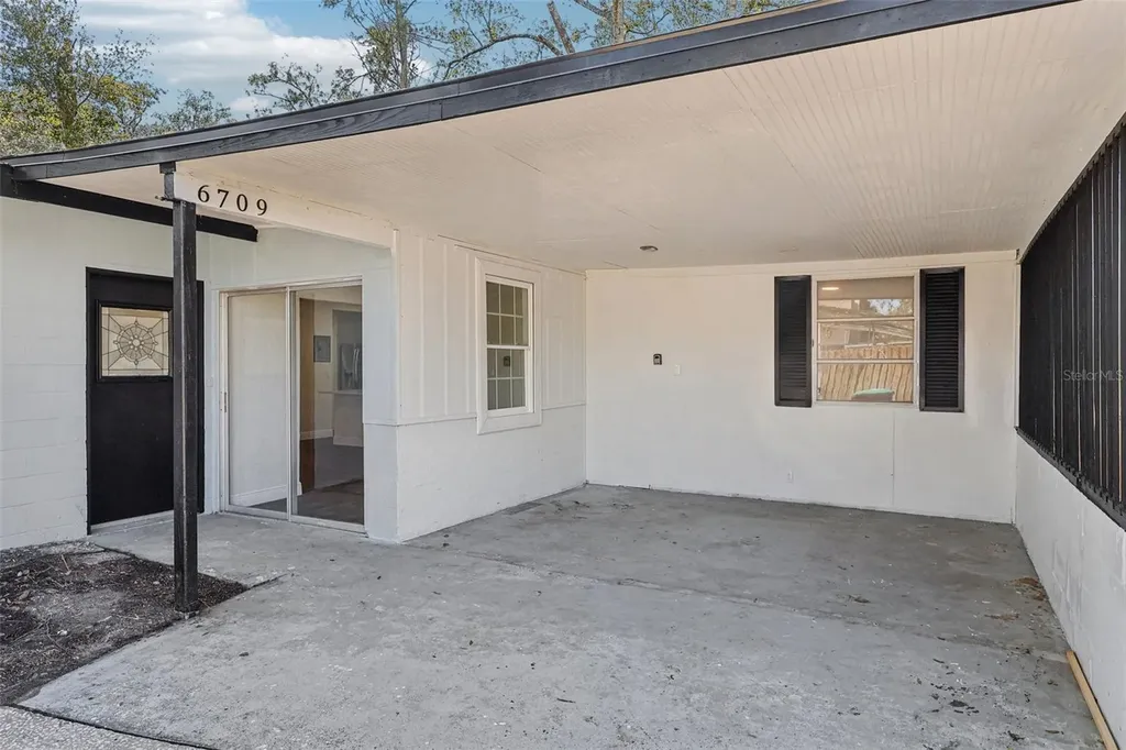 6709 Hill Top Road Orlando FL 32810