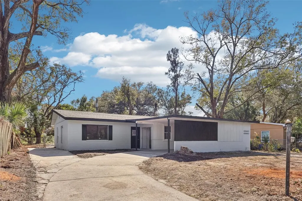 6709 Hill Top Road Orlando FL 32810