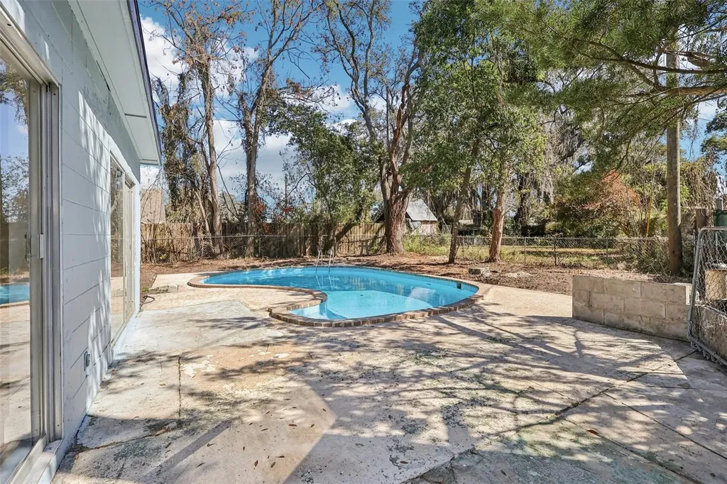 6709 Hill Top Road Orlando FL 32810