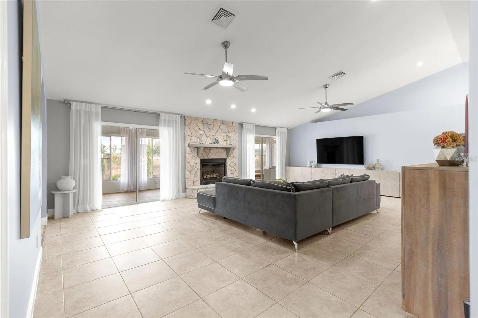 9336 County Road 125d Wildwood FL 34785