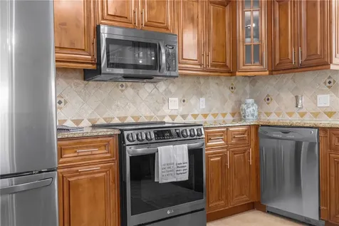 9336 County Road 125d Wildwood FL 34785