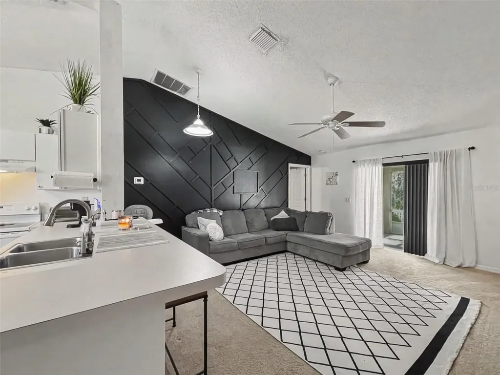 341 Dahoon Holly Drive Daytona Beach FL 32117