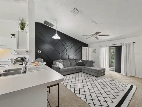 341 Dahoon Holly Drive Daytona Beach FL 32117