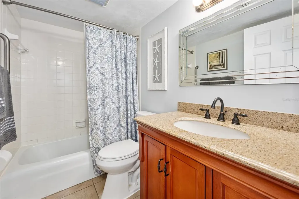 2711 N Halifax Avenue Daytona Beach FL 32118