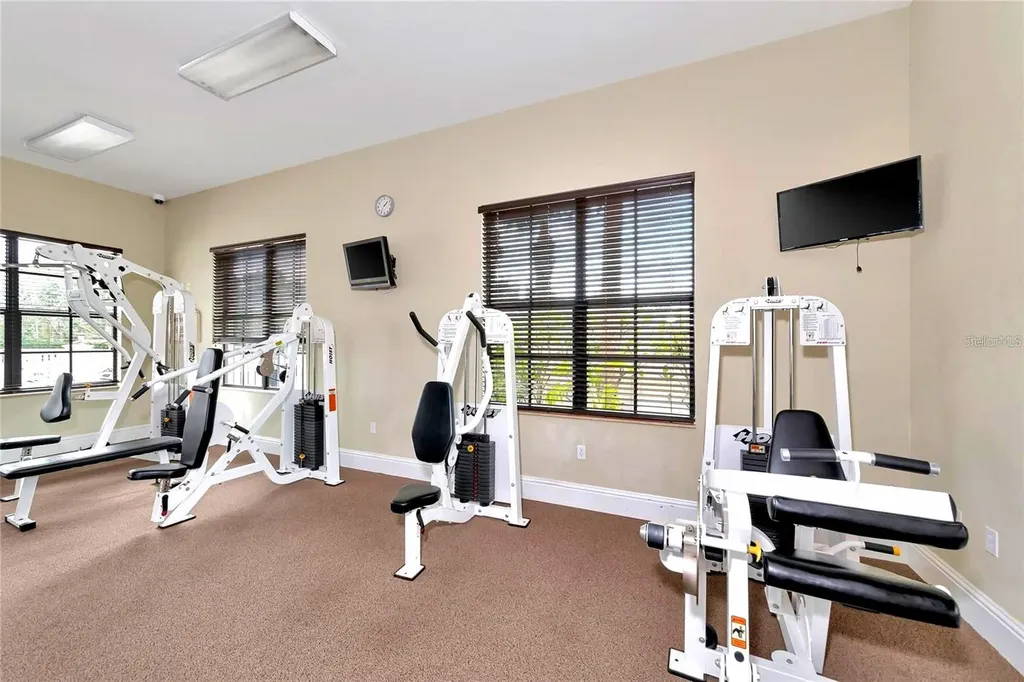7702 Lake Vista Court Bradenton FL 34202