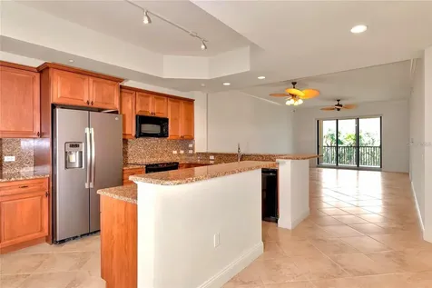 7702 Lake Vista Court Bradenton FL 34202