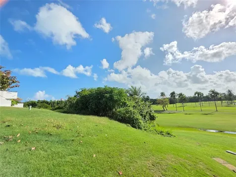 4C Cluster 2 Rio Mar Boulevard Rio Grande PR 00745
