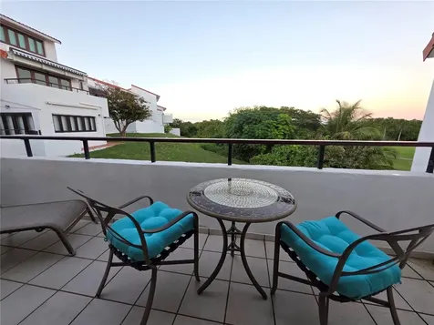 4C Cluster 2 Rio Mar Boulevard Rio Grande PR 00745
