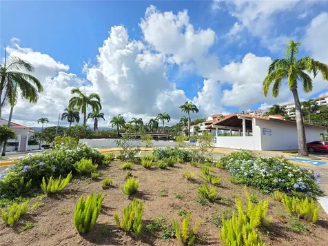 4C Cluster 2 Rio Mar Boulevard Rio Grande PR 00745