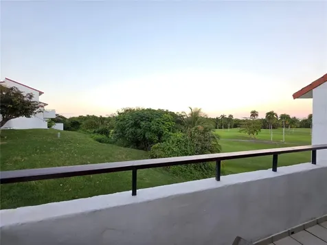 4C Cluster 2 Rio Mar Boulevard Rio Grande PR 00745