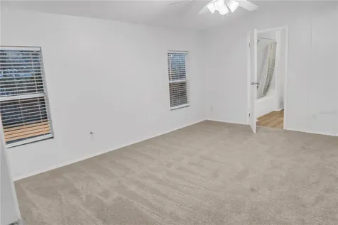 7311 20 Th Street Zephyrhills FL 33542