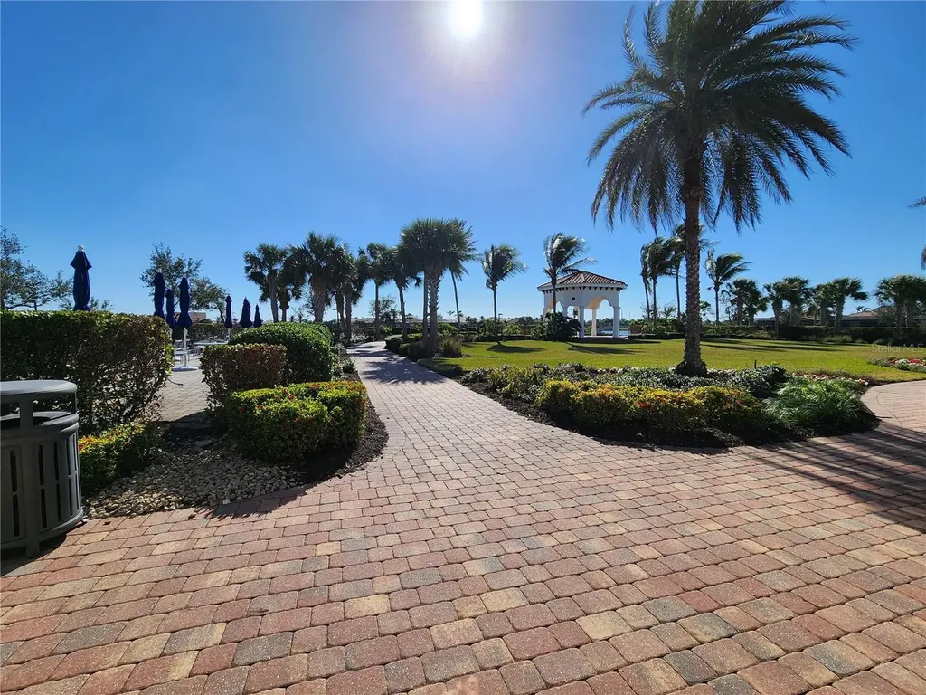 13892 Alafaya Street Venice FL 34293