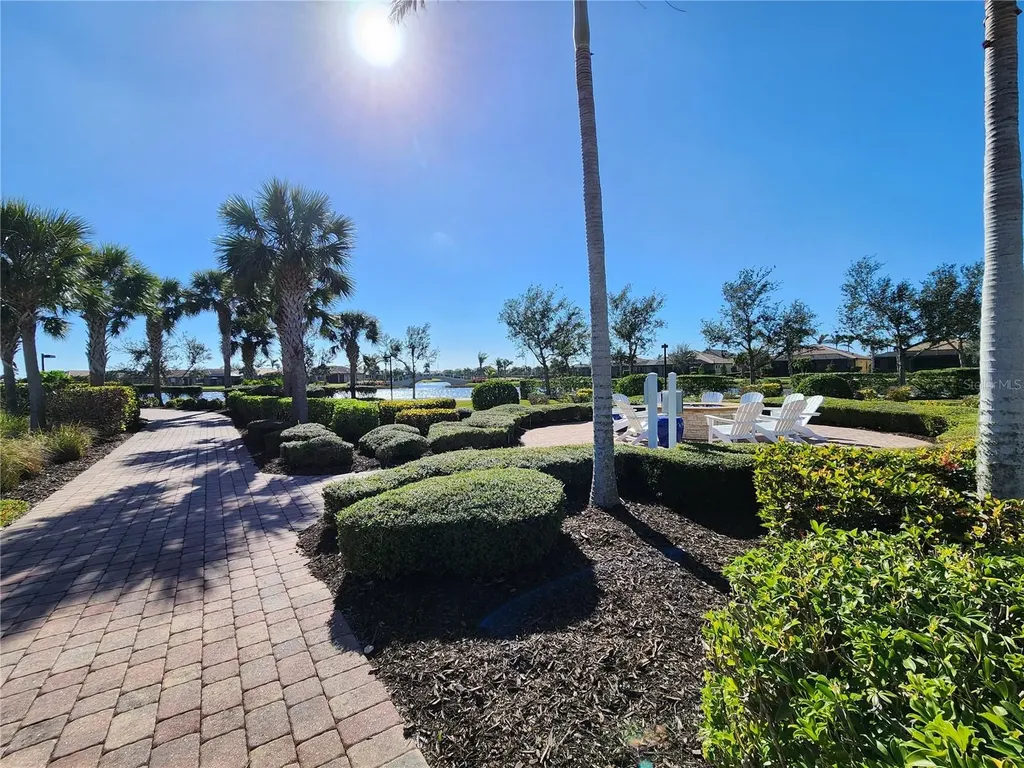 13892 Alafaya Street Venice FL 34293