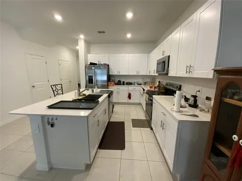 10823 Fort White Court Tampa FL 33647