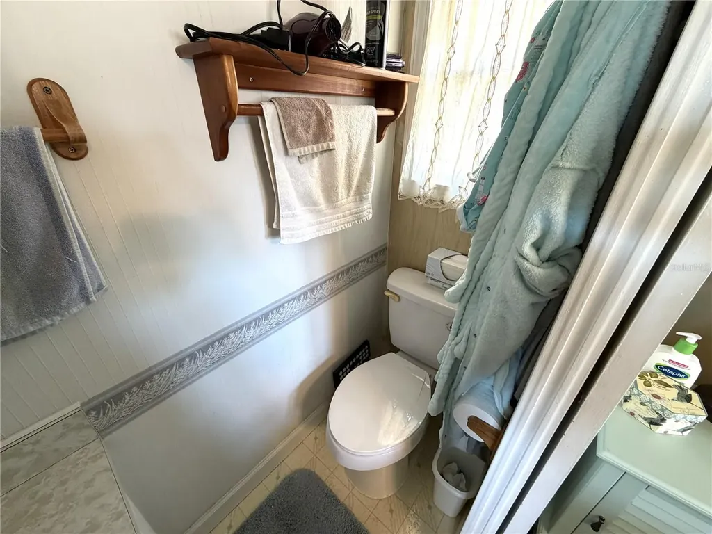 1862 Palm Springs Street Sarasota FL 34234