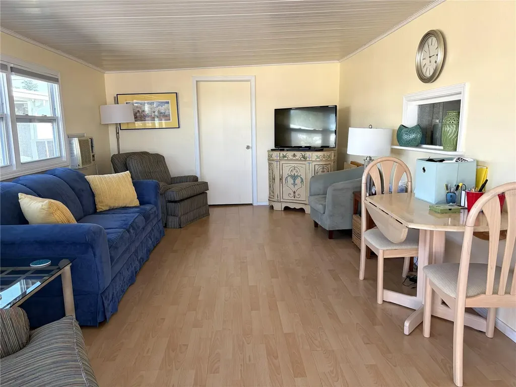 1862 Palm Springs Street Sarasota FL 34234