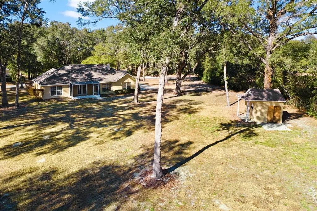 1803 Otters Pond Road Fruitland Park FL 34731
