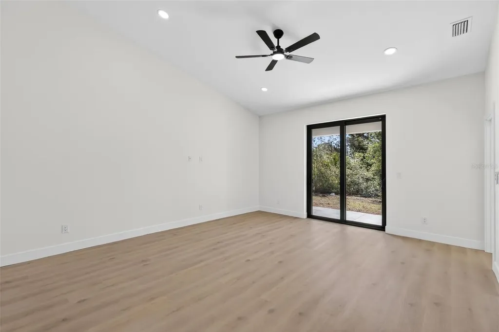 15523, 15525 Chamberlain Boulevard Port Charlotte FL 33953