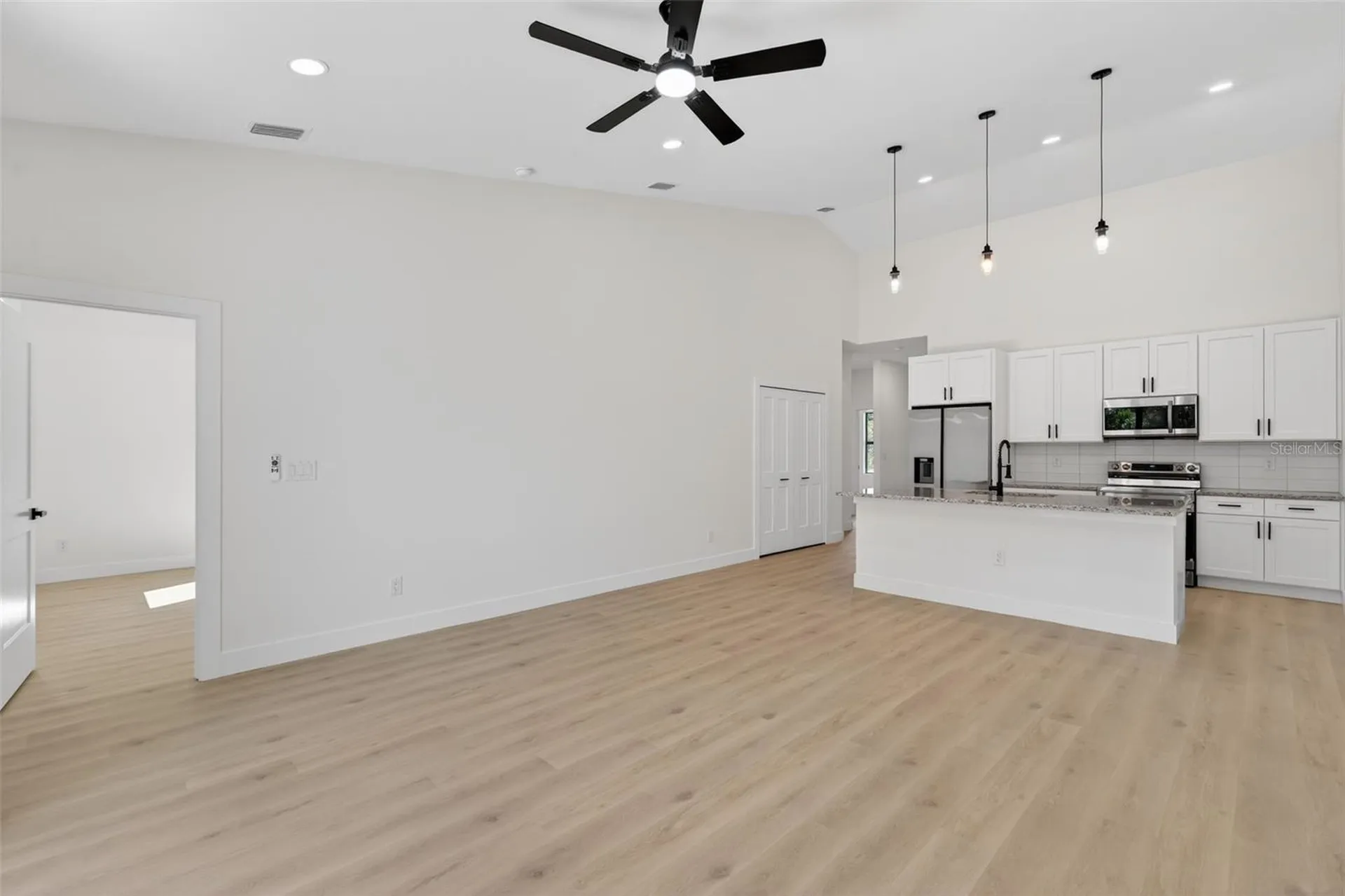 15523, 15525 Chamberlain Boulevard Port Charlotte FL 33953
