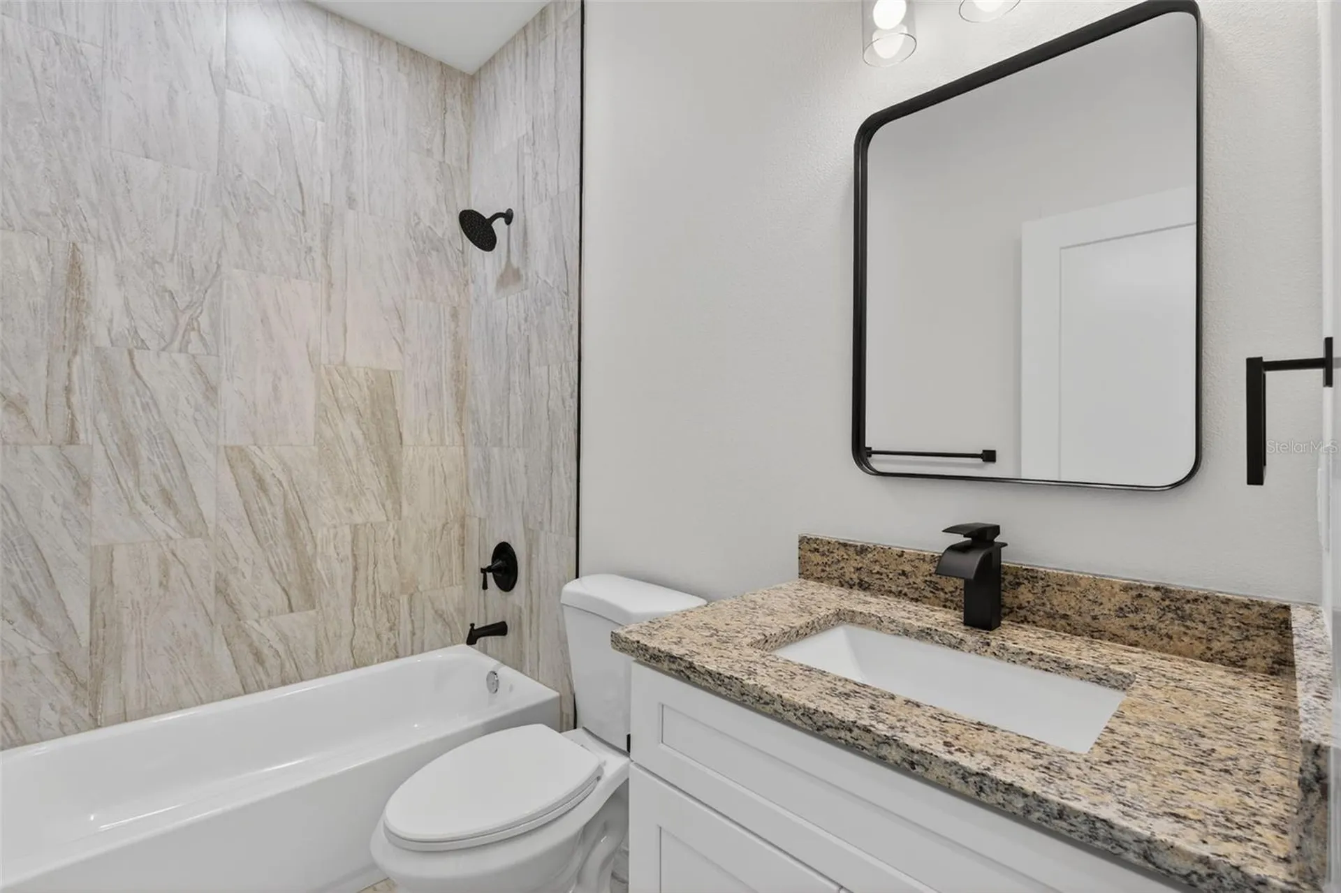 15523, 15525 Chamberlain Boulevard Port Charlotte FL 33953