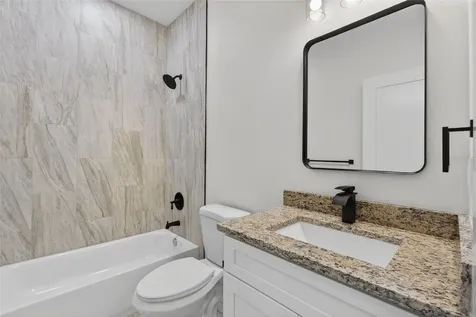 15523, 15525 Chamberlain Boulevard Port Charlotte FL 33953