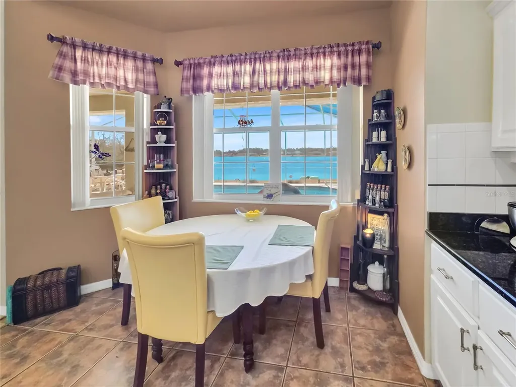 77 Hickory Loop Ocala FL 34472