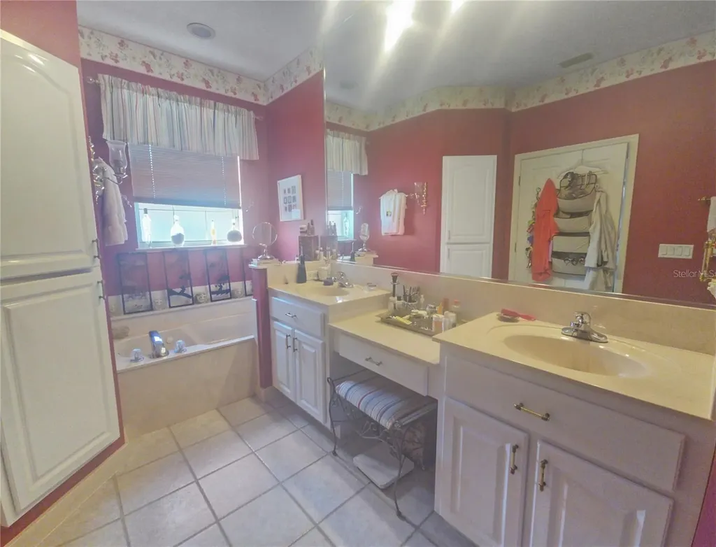 77 Hickory Loop Ocala FL 34472