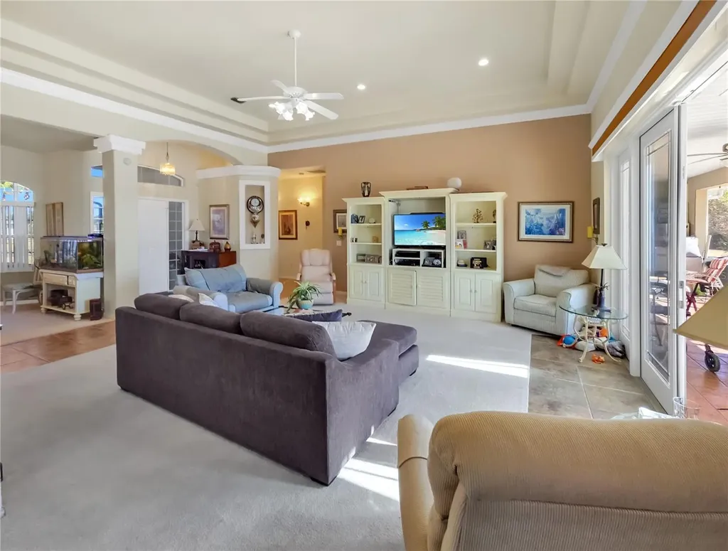 77 Hickory Loop Ocala FL 34472