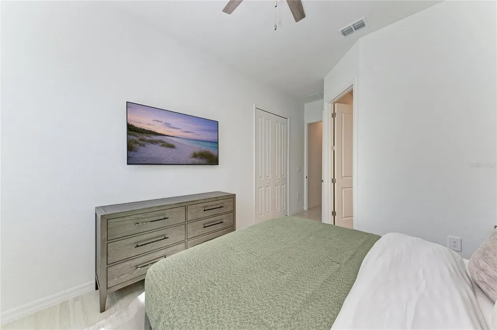 5624 Lightning Whelk Lakewood Ranch FL 34211