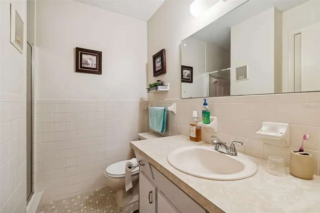 2226 Switzerland Way Clearwater FL 33763