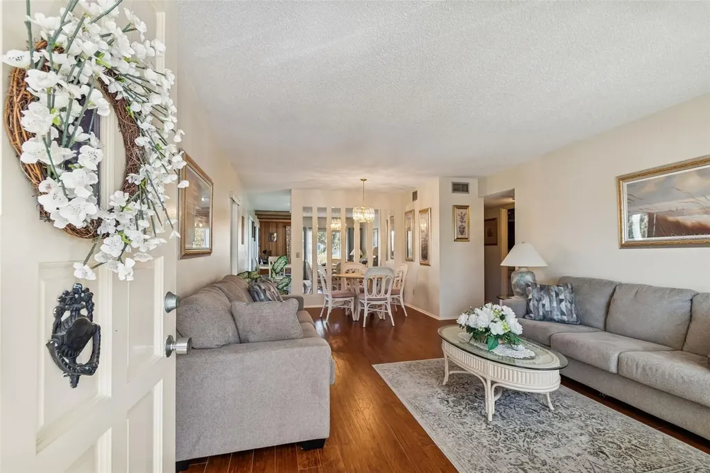 2226 Switzerland Way Clearwater FL 33763