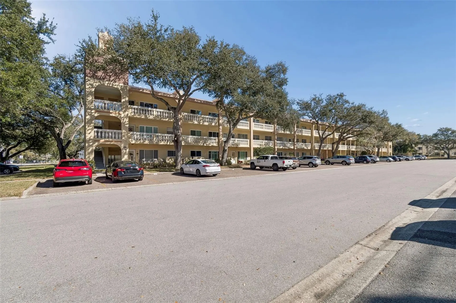 2226 Switzerland Way Clearwater FL 33763