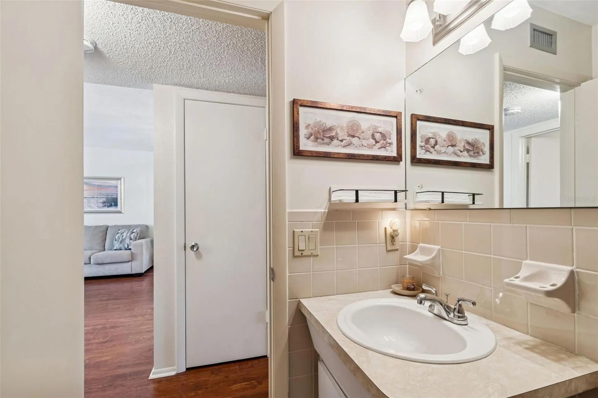 2226 Switzerland Way Clearwater FL 33763