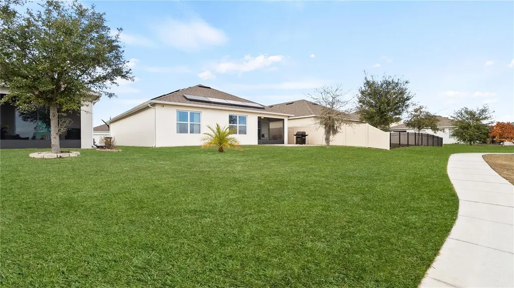 2429 White Poppy Drive Kissimmee FL 34747