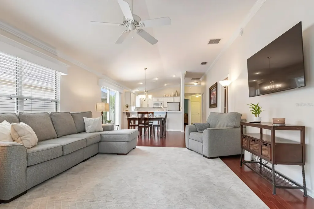 1204 Flamingo Place The Villages FL 32162