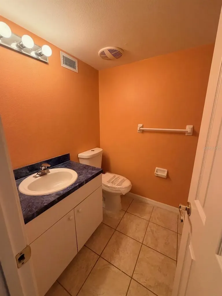 200 Maitland Avenue Altamonte Springs FL 32701