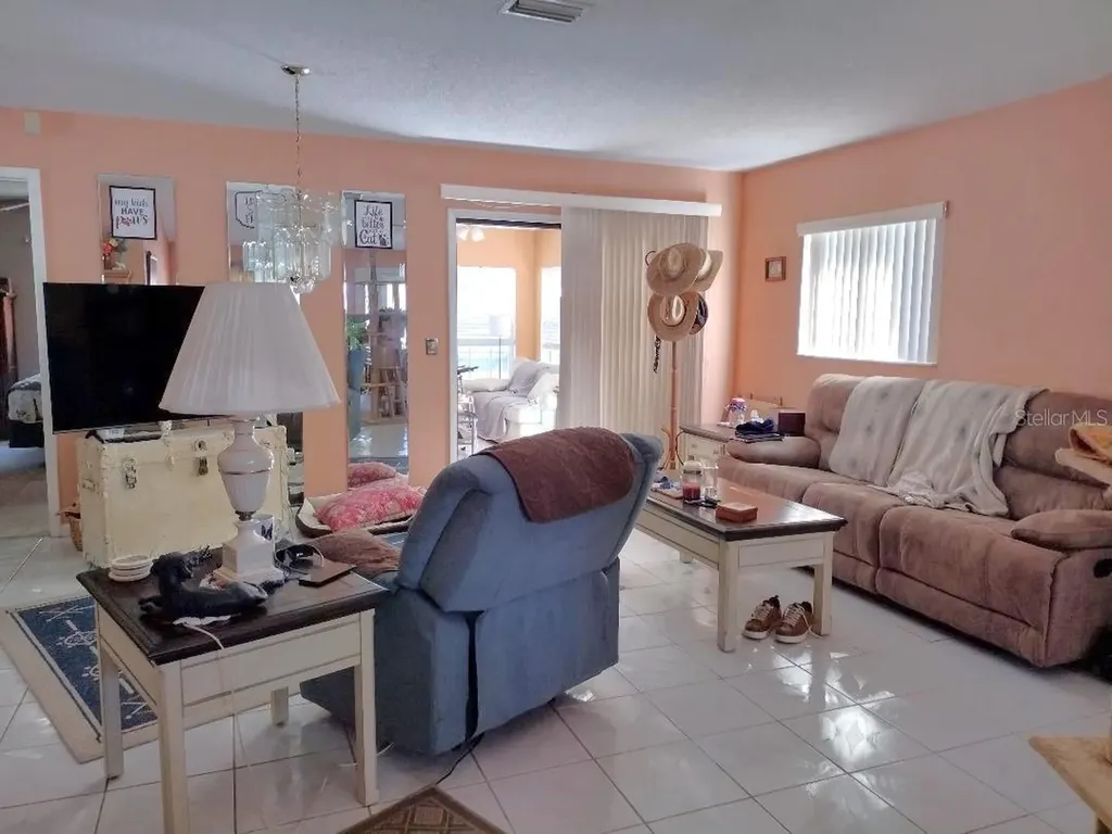 18 Palmyra Lane Palm Coast FL 32164