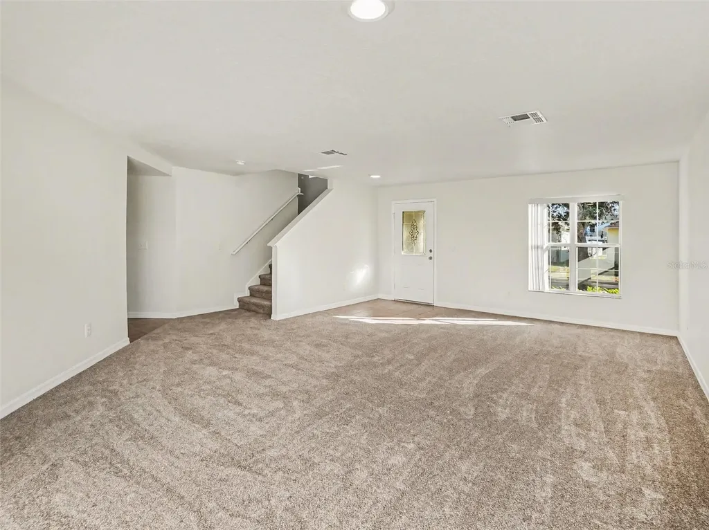 13811 Earpod Drive Orlando FL 32828