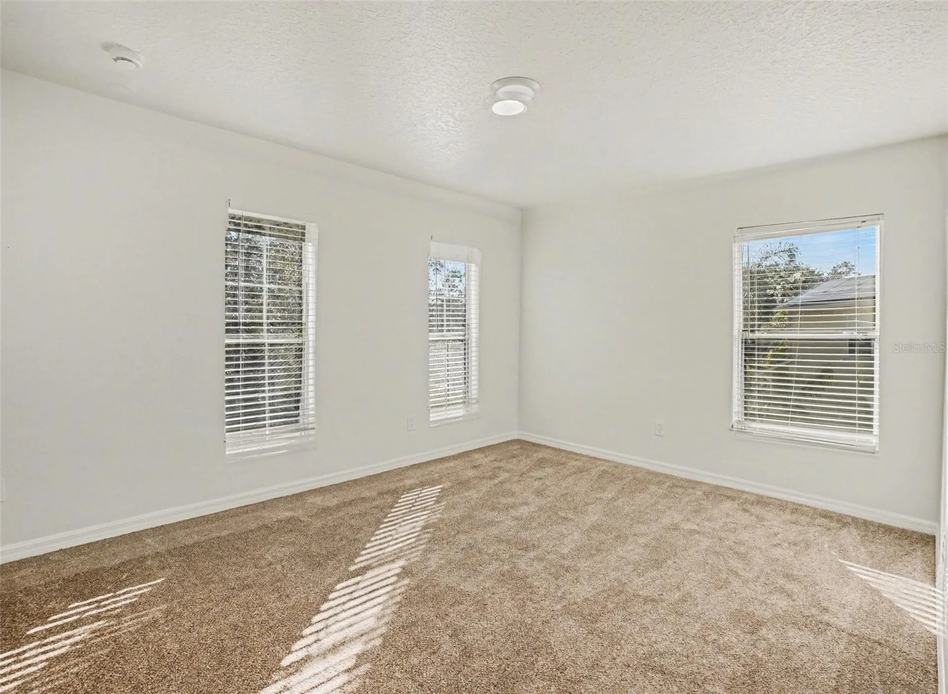 13811 Earpod Drive Orlando FL 32828