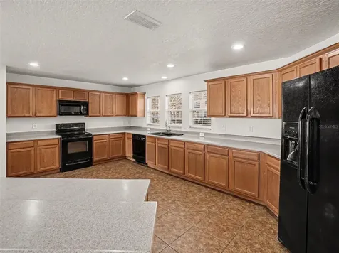 13811 Earpod Drive Orlando FL 32828
