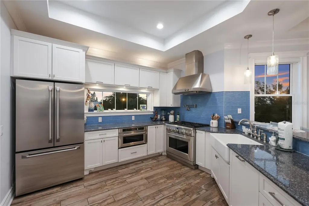 313 Hammock Circle Anna Maria FL 34216