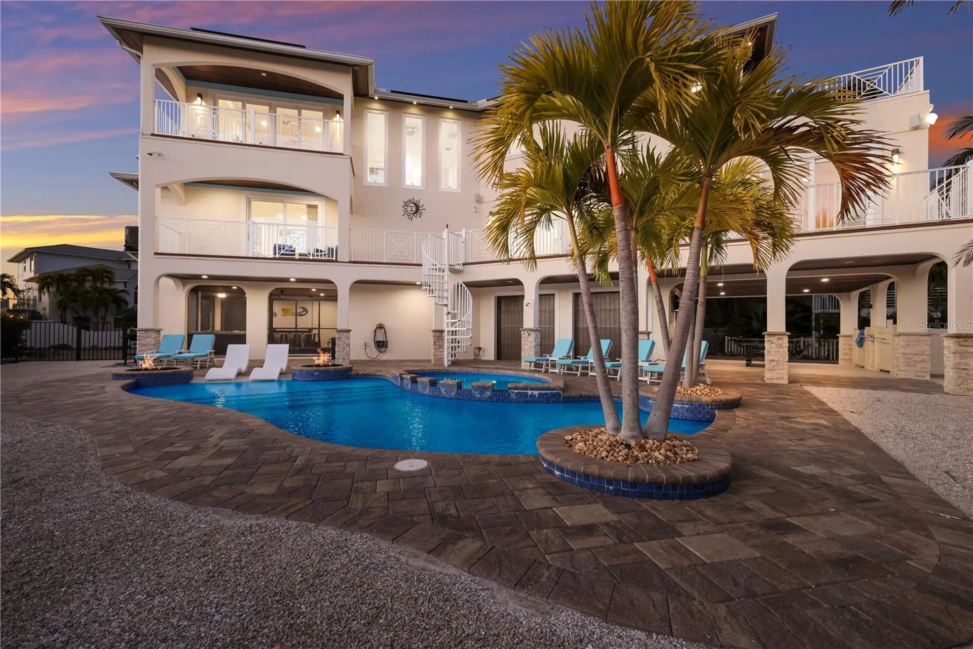 313 Hammock Circle Anna Maria FL 34216